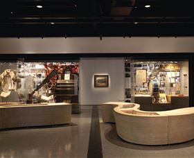 Albury Library Museum - Darwin Holiday 1