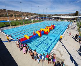 WAVES - Darwin Holiday 2