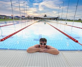 WAVES - Darwin Holiday 4