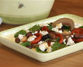 Beechworth Honey Discovery - Darwin Holiday 3