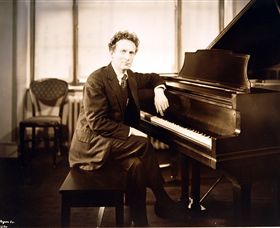 Grainger Museum - Darwin Holiday 1