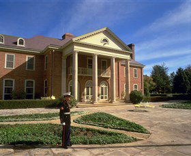 United States Of America, Embassy Of The - Darwin Holiday 1