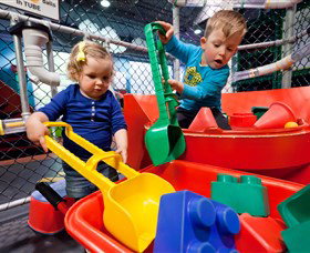 Questacon â€“ The National Science And Technology Centre - Darwin Holiday 2