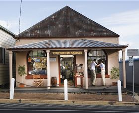 Tenterfield Saddler - Darwin Holiday 0