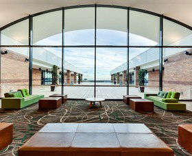 Blue Mountains Cultural Centre - Darwin Holiday 1