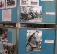 Stewarts Visitor Information and Gallery - Darwin Holiday