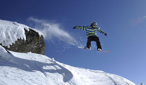 Thredbo Alpine Village - Darwin Holiday 0