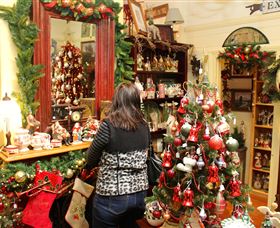 Rick Rutherfords Country Gallery - Darwin Holiday 5