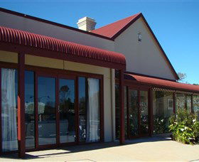 Ben Roberts Cafe And Gallery - Darwin Holiday 2