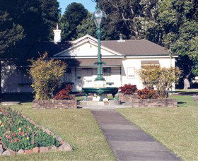 Singleton Historical Society And Museum Inc - Darwin Holiday 1