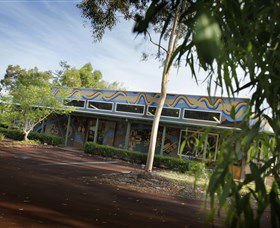 Maalinup Aboriginal Gallery - Darwin Holiday 3