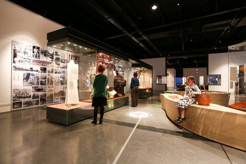 Albury Library Museum - Darwin Holiday 8