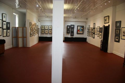 FyreGallery - Darwin Holiday 7
