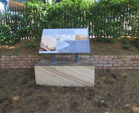 Coxs Road Interpretive Trail - Darwin Holiday 0