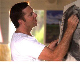 Greg Wilson Gallery - Darwin Holiday 0