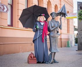 Maryborough Town Hall Green - Darwin Holiday 2