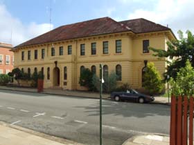 Maryborough Government Office - Darwin Holiday 0