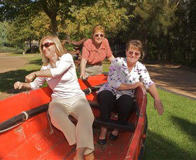 Sculpture Garden Campbelltown - Darwin Holiday 5