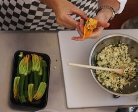 Flavours Of The Valley: Kangaroo Valley - Cooking Classes - Darwin Holiday 1