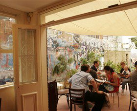 Sappho Books, Cafe And Wine Bar - Darwin Holiday 2