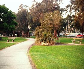 Tuggerah Lakes Cycleway - Darwin Holiday 1