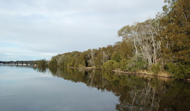 Chain Valley Bay NSW Darwin Holiday