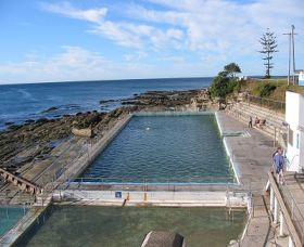 The Entrance Ocean Baths - Darwin Holiday 0