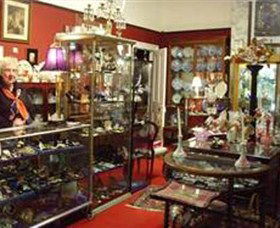 Nerilee Antiques - Darwin Holiday 0