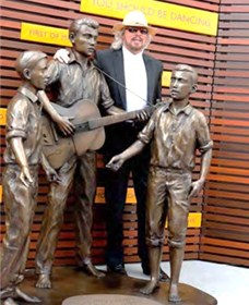 Bee Gees Way - Darwin Holiday 1