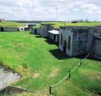 Fort Lytton - Darwin Holiday