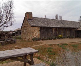 The Early Settlers Hut - Darwin Holiday 1