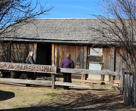 The Early Settlers Hut - Darwin Holiday 2
