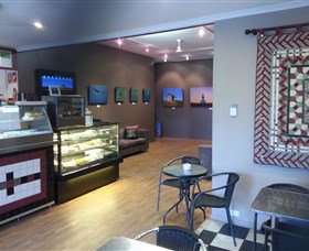 Shoalhaven Fine Art And Framing - Darwin Holiday 3