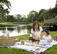 Doug Larsen Park - Darwin Holiday