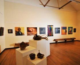 Blue Knob Hall Gallery And Cafe - Darwin Holiday 0