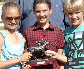 Moruya Racecourse - Darwin Holiday 2