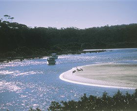 Jack Buckley Memorial Park And Picnic Area - Tomakin - Darwin Holiday 0