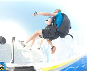 Skydive Oz: Batemans Bay - Darwin Holiday 4
