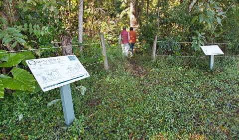Coramba Nature Reserve - Darwin Holiday 0