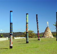 Maclean Tartan Power Poles - Darwin Holiday
