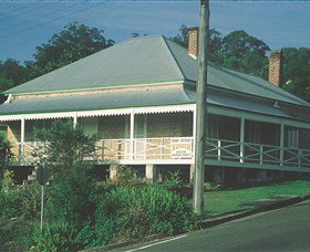Maclean Stone Cottage And Bicentennial Museum - Darwin Holiday 0