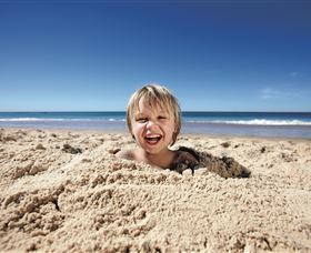 Surfers Paradise Beach - Darwin Holiday 3