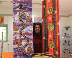 Apma Creations Aboriginal Art Gallery And Gift Shop - Darwin Holiday 0