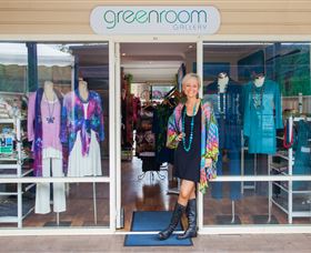 Greenroom Gallery - Darwin Holiday 0