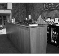 Roses Vineyard and Animal Farm - Darwin Holiday
