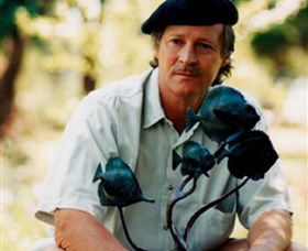 Frank Miles Fine Art - Darwin Holiday 0