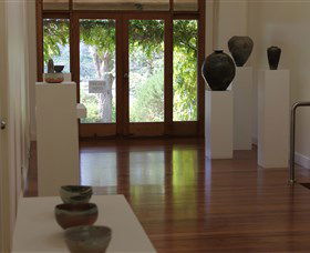 Ivy Hill Gallery - Darwin Holiday 2