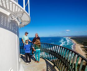 Smoky Cape Lighthouse Accommodation And Tours - Darwin Holiday 2