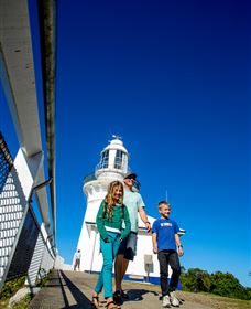 Smoky Cape Lighthouse Accommodation And Tours - Darwin Holiday 4