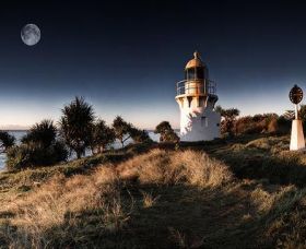 Fingal Head Lighthouse - Darwin Holiday 0